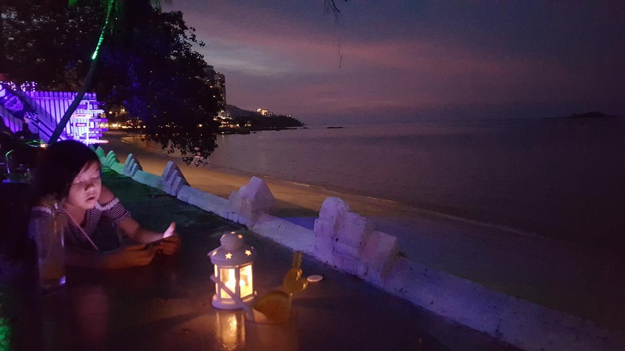 BoraBora Beach Guesthouse Penang Georgetown Luaran gambar